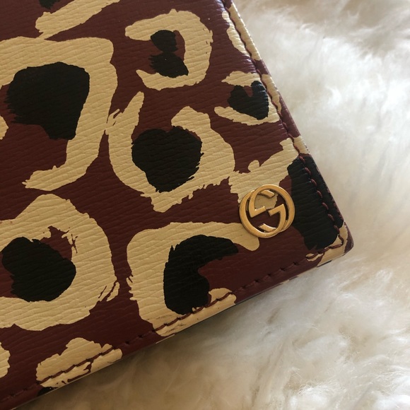Gucci Leopard WOC - Picture 2 of 15